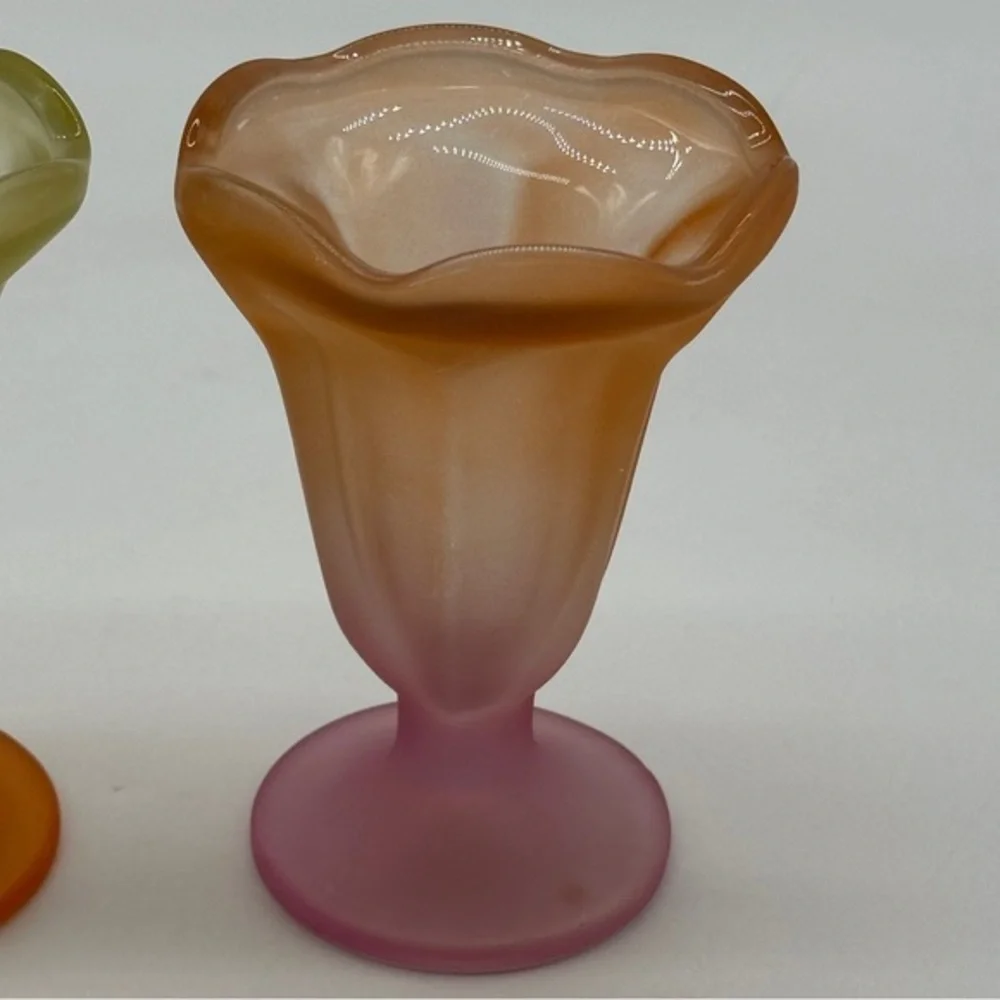 Vintage Libbey Ka-Dinks Frosted Sundae Ice Cream Parfait Footed Glasses Set of 2